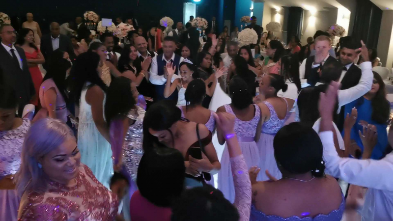 So Smooth DJs - Photo 2