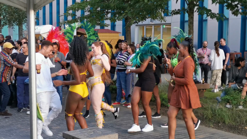 So Smooth DJs - Photo 3