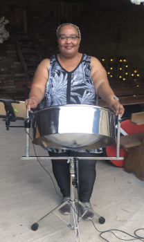 Steeldrum Soloist Sofia