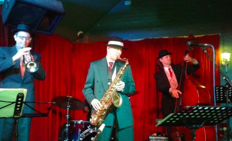 One Jump Ahead - Photo 5