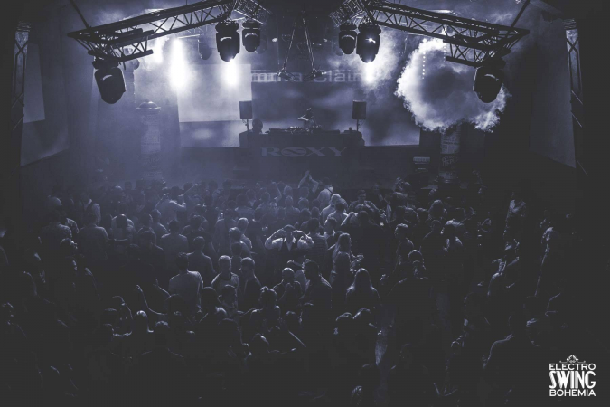 Emma Clair  - Photo 4