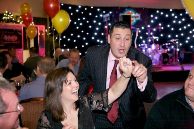 Darryl Rose -  Magician, Mind Reader & Pick Pocket - Photo 2