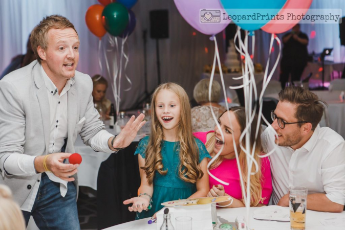 Award Winning Magic Of Graeme Shaw - Photo 9