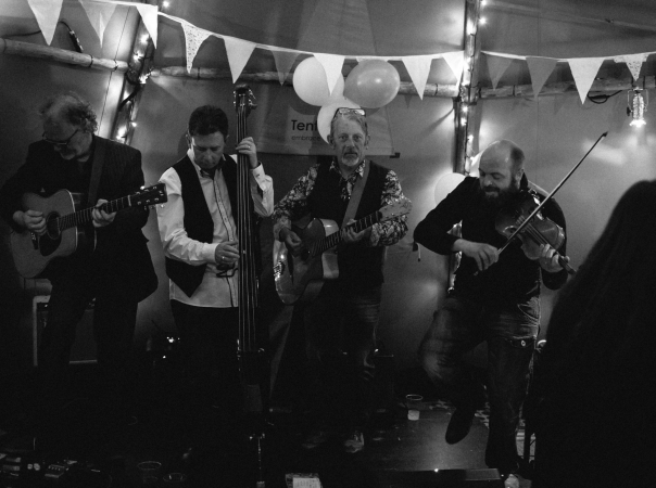 Billy Thompson Gypsy Style - Photo 11