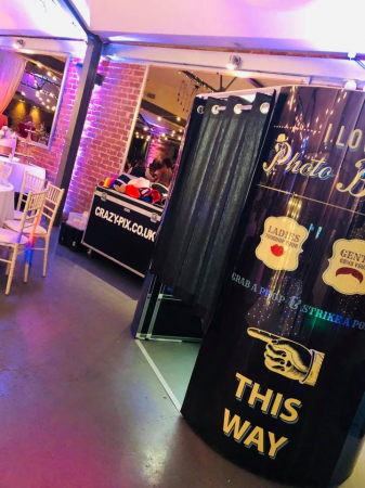 Top of the range Photo Booths. starting from: - Photo 5