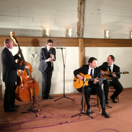 Jonny Hepbir Gypsy Jazz Band - Photo 9
