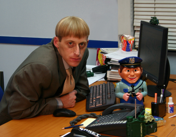 David an Gareth - The Office Lookalikes - Photo 6