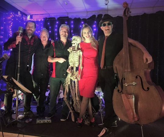 Ruby and the dukes  - Photo 3