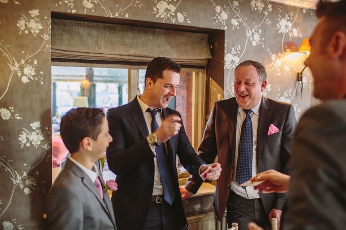 Russ Appleby Close Up Magician - Photo 13