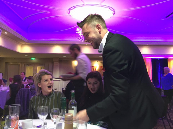 Russ Appleby Close Up Magician - Photo 15