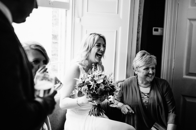 Russ Appleby Close Up Magician - Photo 20