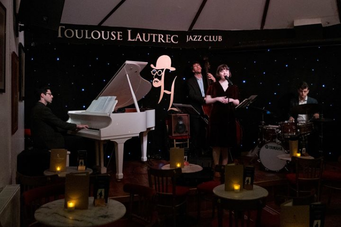 The Jazz Age Trio - Photo 20