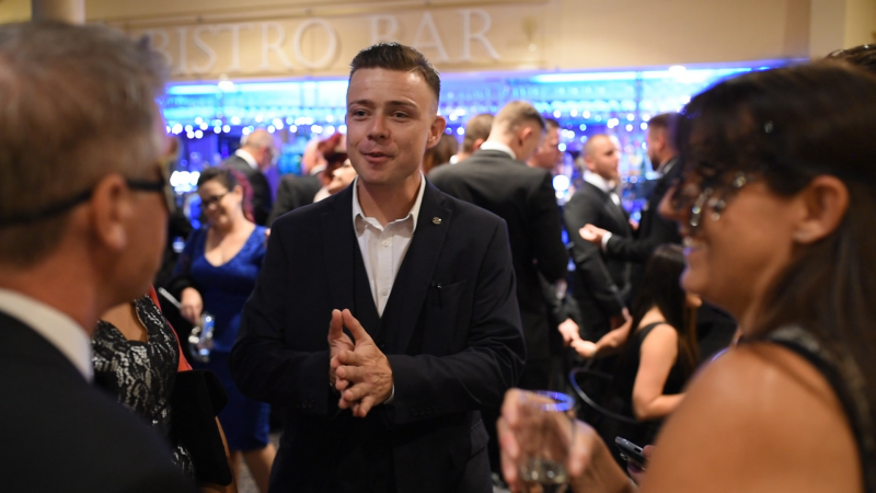 Just the Magician - Photo 17