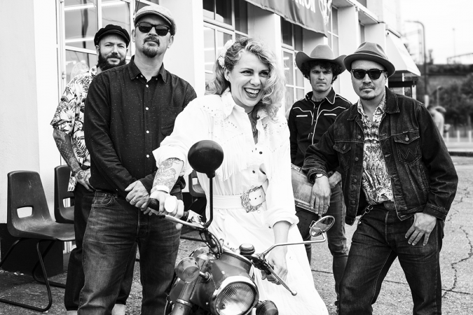 The Streamline 55s - Photo 2