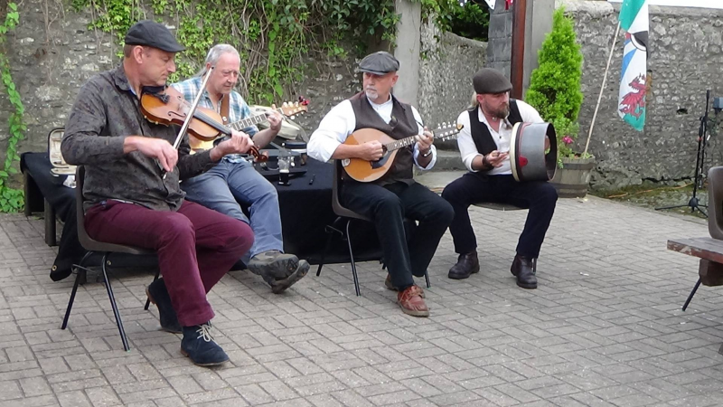 The Wee Bag Band - Photo 12