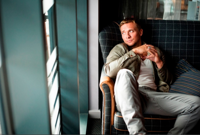 Scott Wright - Photo 5