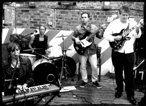 Jasmine and Covervision - Photo 9