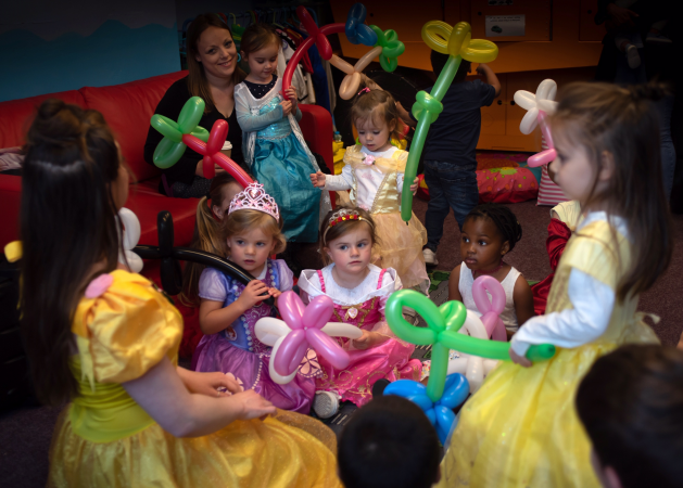 Children's Party Entertainer - Photo 3