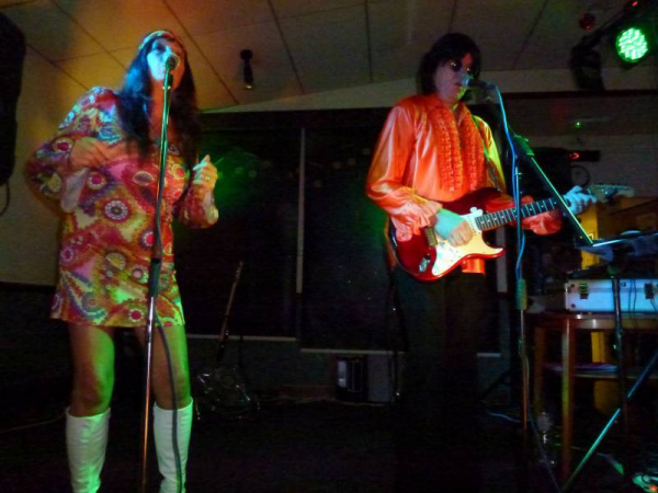 Carousel Duo - Photo 3