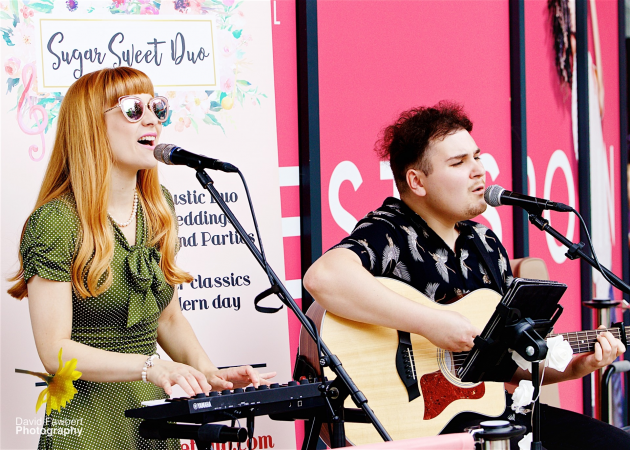 Sugar Sweet Duo - Photo 2