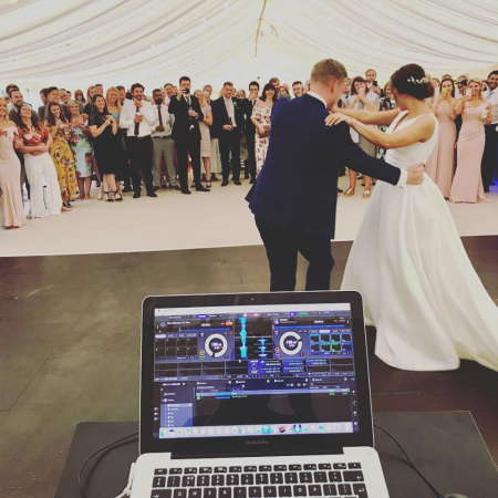 Queue The Audio - Photo 3