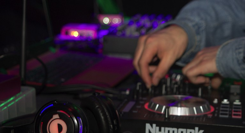 Dockerill's Entertainment - Silent Disco - Photo 2