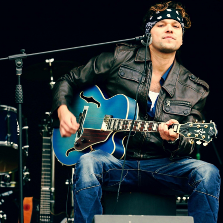 Oliver Sean & Band  - Photo 7