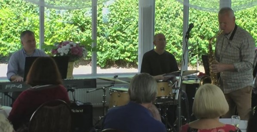 Tempo De Groove Jazz - Photo 3