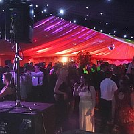 Simplywhitedisco - Photo 6