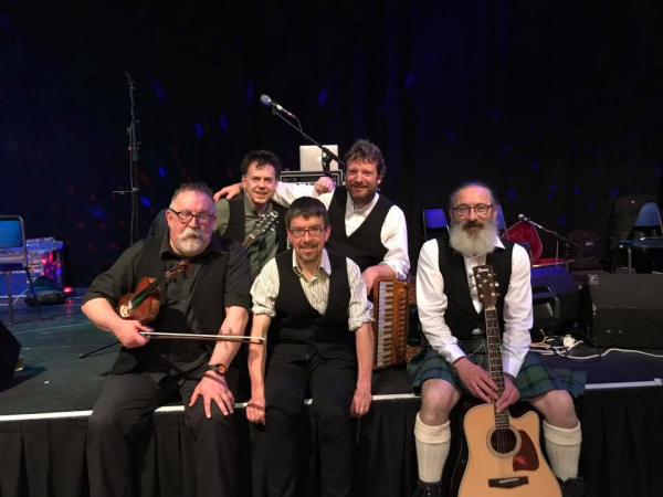 Charlie Abel and Iron Broo Ceilidh Band - Photo 2