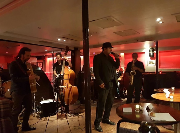 The ChairMen - Photo 3