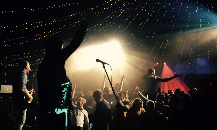 THE AIR GUITAR BAND - Photo 4