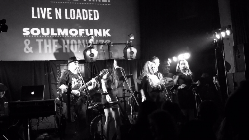 SoulMoFunk Band - Photo 3