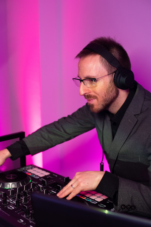 DJ Pure Tone - Photo 4