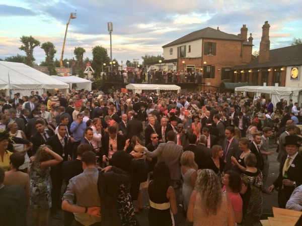 Mirror Effect - Photo 3