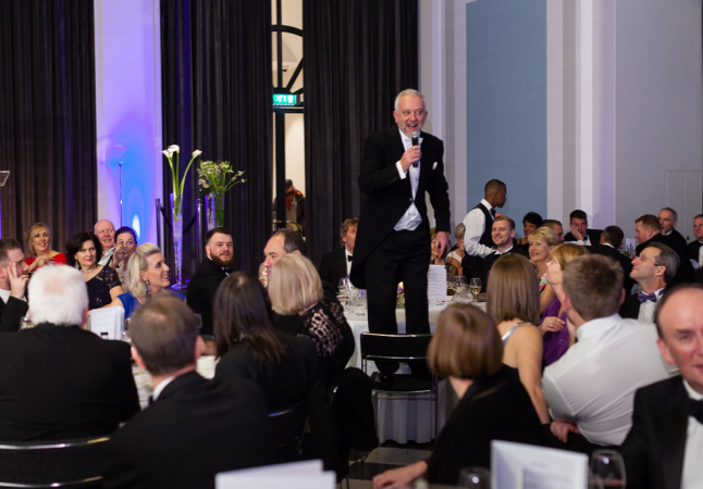 Singing Master of Ceremonies & Toastmaster - Photo 9