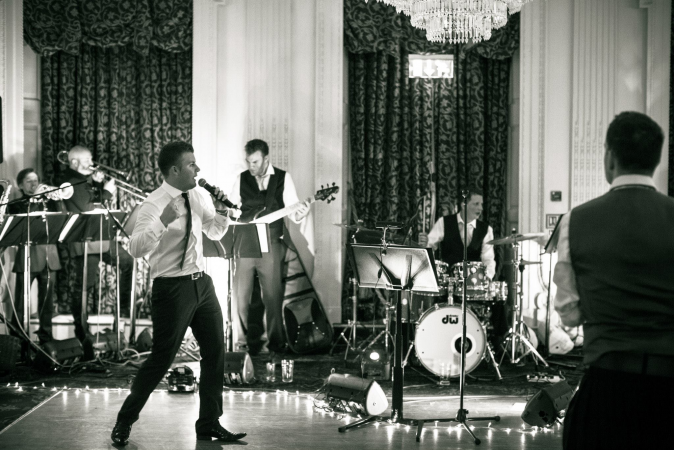 Tom Fitzpatrick Swing Singer - Photo 2