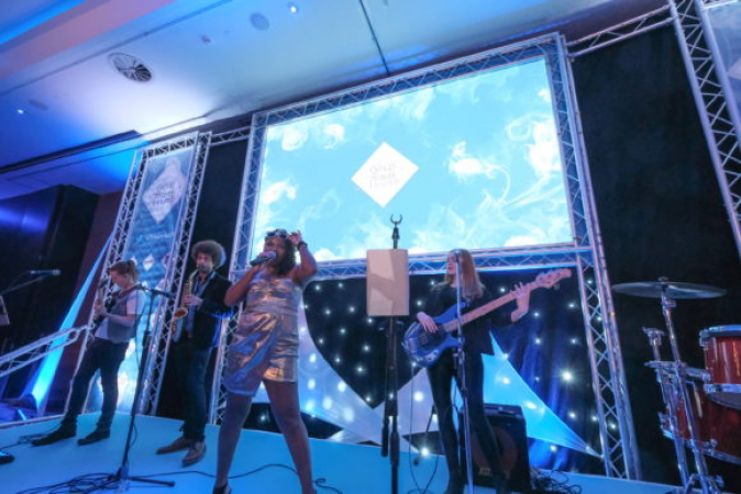 Sleeke Band - Photo 10