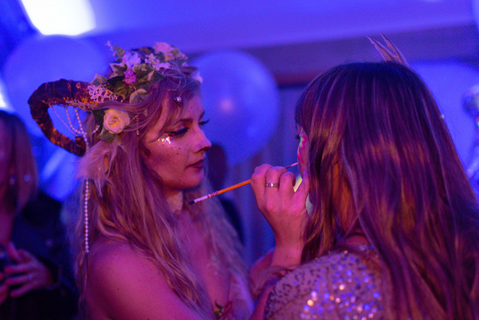 Glitter Bar - Photo 2