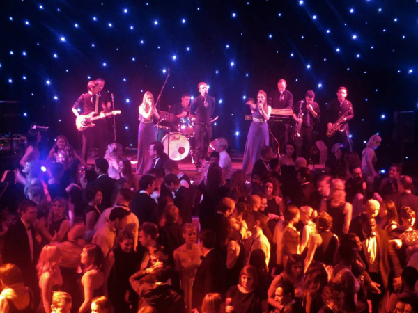 Melanie Macro - Photo 4