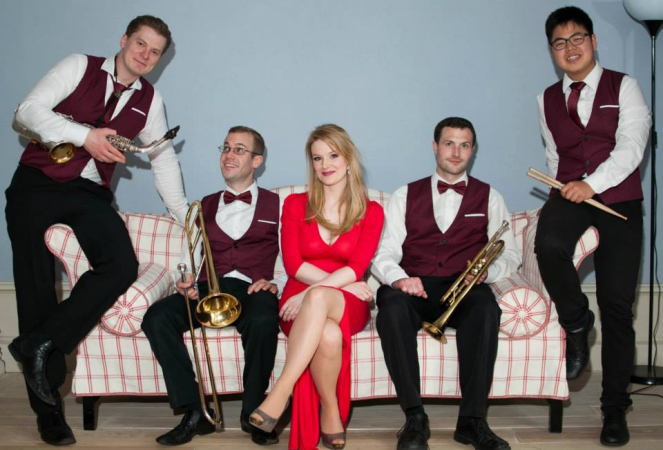 Melanie Macro - Photo 12