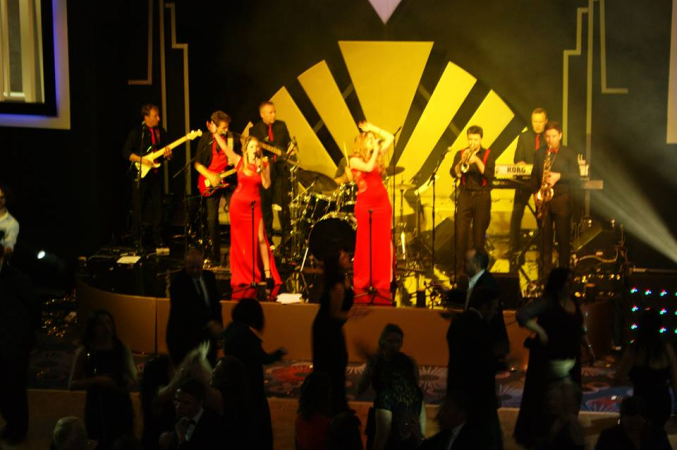 Melanie Macro - Photo 13