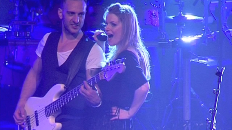 Melanie Macro - Photo 6