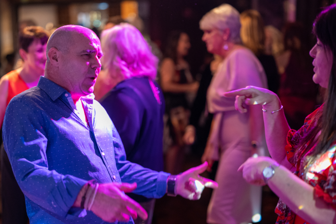 White Premium Party Package - Photo 5