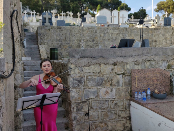 West End String Collective - Photo 11