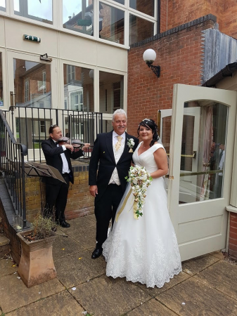 Arjays Violinist - Photo 2