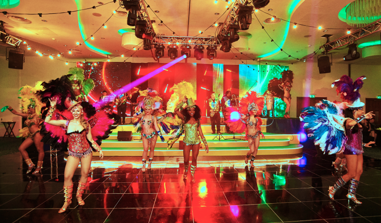 Tropicalia Brazilian Show Band - Photo 6