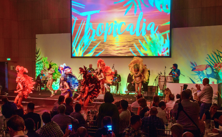 Tropicalia Brazilian Show Band - Photo 7