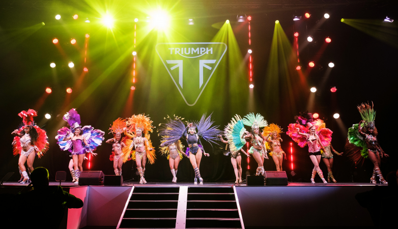 Brazilian Samba Dancers Show - Photo 2