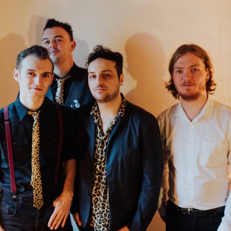 Jimmy & The Hound Dogs - Photo 8